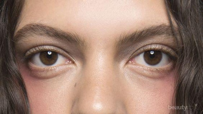 Wow! Ternyata Sabun Bisa Menebalkan Alis dengan Natural! Gimana Caranya?