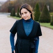 6 Gaya Nagita Slavina Pakai Celana Jeans, Ternyata Harganya....