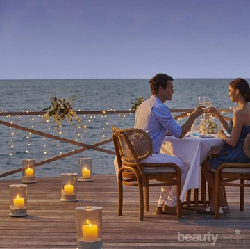 Romantis! 5 Restoran di Jakarta Utara Ini Punya View Pantai yang Cocok untuk Nge-date!