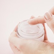 Skincare Mengandung Alkohol, Baik atau Buruk untuk Kulit?