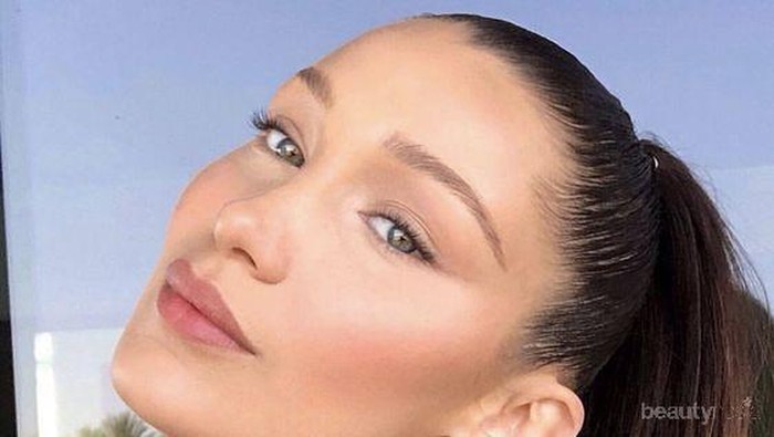 Mau Wajah Glowing Seperti Bella Hadid? Tips Ini Wajib Dicoba!