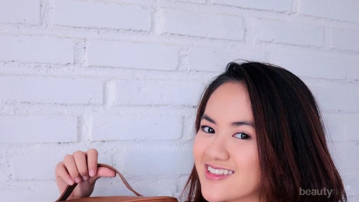 6 Rekomendasi Makeup Multifungsi untuk Dibawa Traveling