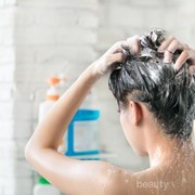 Bebas Bahan Kimia, Simak Cara Membuat Sampo Berbahan Alami Ini!