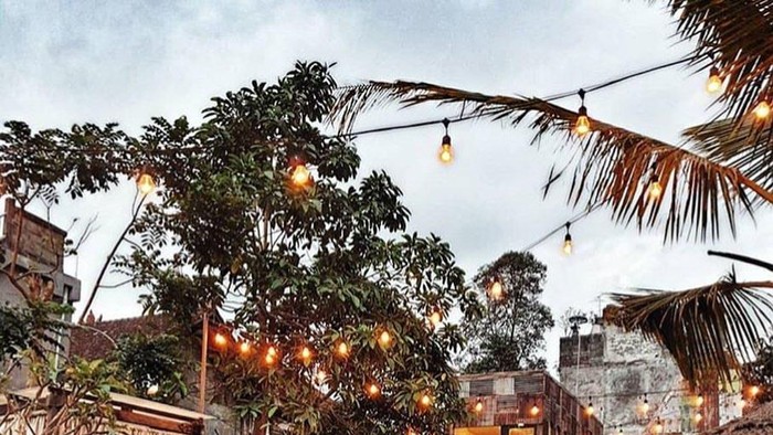 Lagi di Bali? 5 Cafe Ini Cocok untuk Merayakan Tahun Baru!