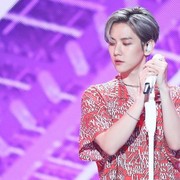 10 Potret Gantengnya Baekhyun, Mantan Kekasih Taeyeon Leader SNSD