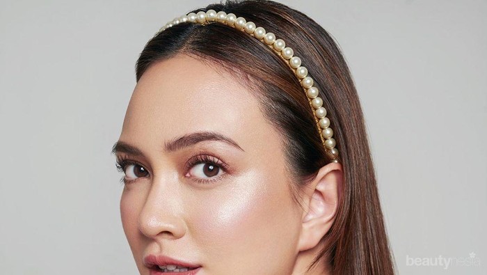 Tampak Awet Muda, Begini Trik Makeup Untuk Wanita Usia 30-an