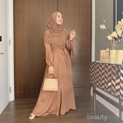 Tampil Manis di Berbagai Acara dengan Buansa Nuansa Earth Tone ala Citra Kirana