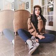 Kece Abis, Inspirasi Look Selebgram dengan Sneakers Ini Cocok Buat Nongkrong