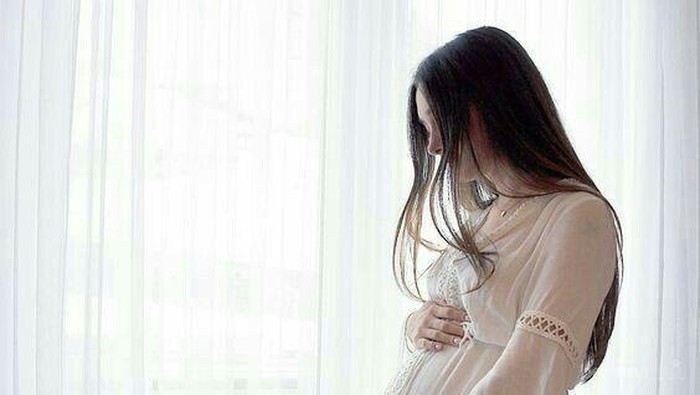 Jaga Bentuk Tubuh Tetap Ideal Pasca Melahirkan dengan Tips Ini