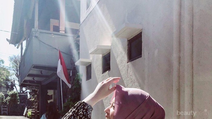 Jangan Salah, Tips Berhijab Ini Gak Bikin Kamu Gerah!