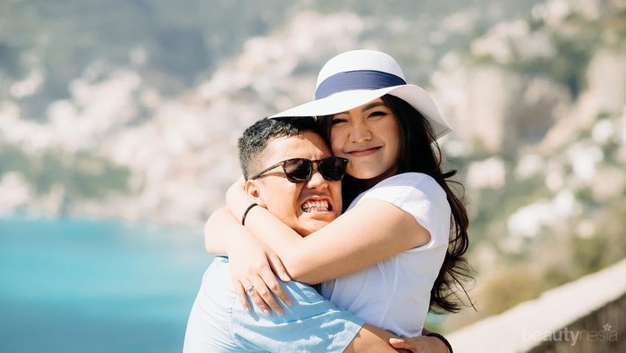 Tiara Pangestika Hamil, Arief Muhammad Bagikan Momen Tak Biasa pada Penggemar