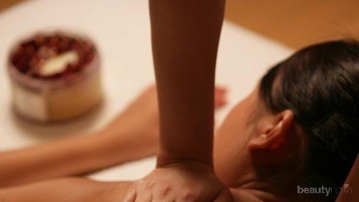 Suka Pijat? Ini Manfaat yang Bisa Kamu Rasakan