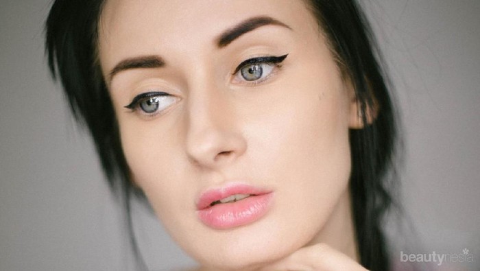 Buat Kamu yang Berkulit Kuning Langsat, Ini Lho Pilihan Warna Soft Lens yang Tepat!