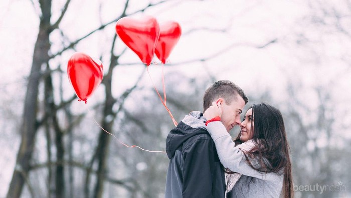 Cowok Romantis vs Cowok Humoris, Masing-Masing Ada Plus Minusnya!