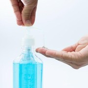 Efektifkah Basmi Kuman Pakai Hand Sanitizer?