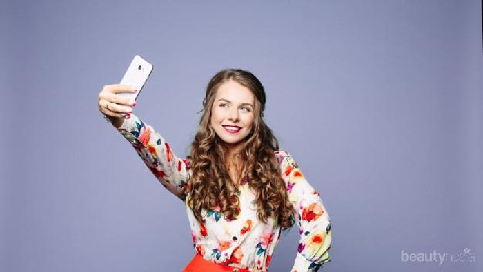 Tips Pilih Angle untuk Tampil Oke di Foto