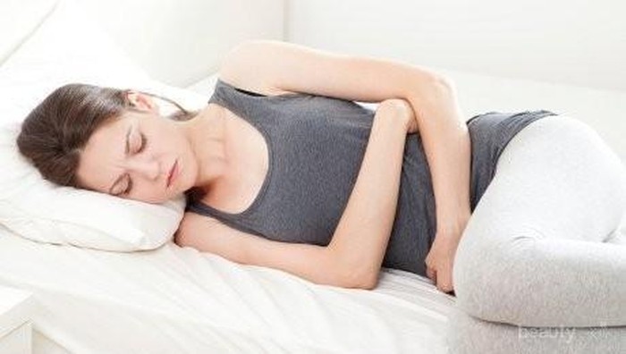 7 Hal yang Perlu Dilakukan Agar Nyeri Haid Hilang, Ingat Ladies!