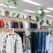 Thrift Shop di Jakarta, Belanja Baju Branded Second Murah yang Sustainable!