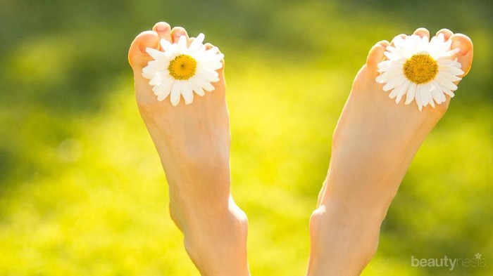 Kurang Percaya Diri karena Bau Kaki? Atasi dengan Cara Ini!