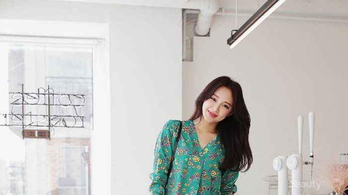 Pertama kali bertemu gebetan? 7 outfit simple ini bisa menambah daya tarik lho! Pertama kali bertemu gebetan? 7 outfit simple ini bisa menambah daya tarik lho!