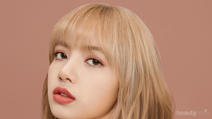 Tampil Tanpa Poni, Penampilan Lisa BLACKPINK Bikin Pangling Netizen