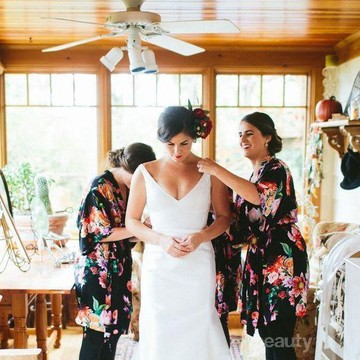 img-title Mau Menikah, Lebih Baik Sewa atau Beli Gaun Pengantin?