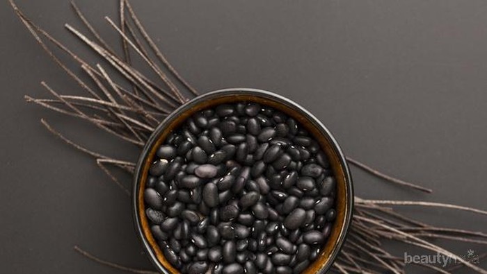 Kaya Nutrisi, Ini Manfaat Kacang Hitam yang Wajib Kamu Ketahui!