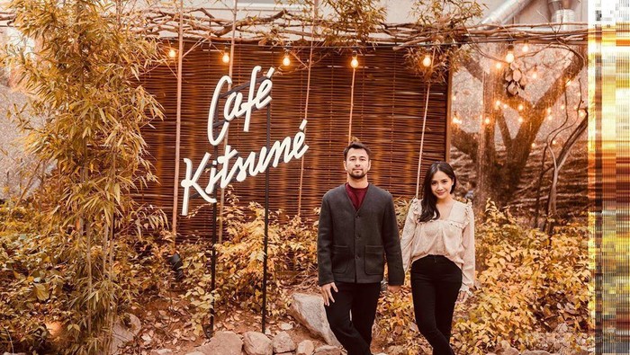 Sibuk Keliling Dunia, OOTD Nagita Slavina Ini Curi Perhatian Banget!