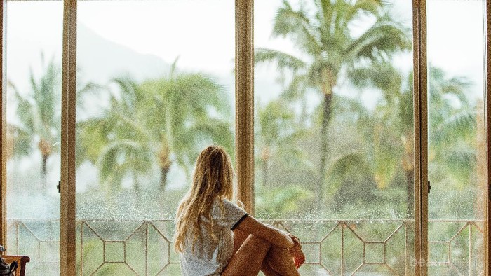 Kebiasaan Berikut Ini Bikin Postur Tubuh Kamu Jelek, Jangan Terusin!