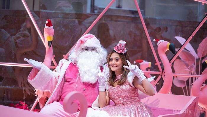 Mulai Flamingo hingga Spongebob, 5 Dekorasi Natal Ala Mall Jakarta Ini Instagramable Abis!