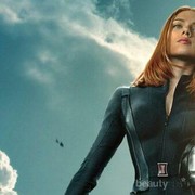 Artis Hollywood Cantik yang Hebat Perankan Karakter Cewek Tangguh