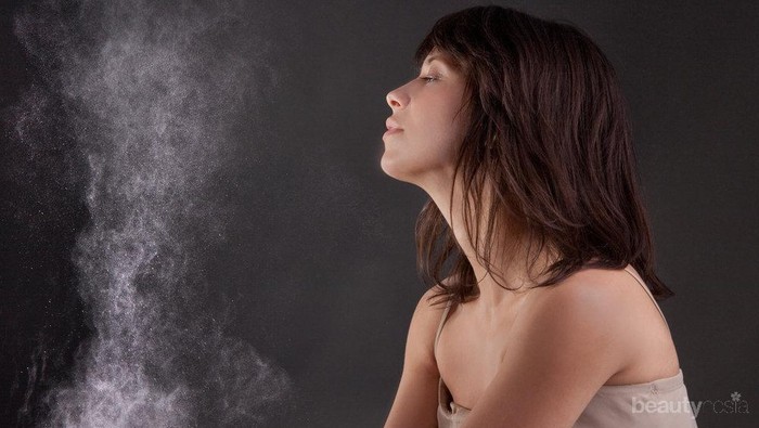 Masih Pakai Bedak Bayi Buat Muka? Lebih Baik Sudahi Sekarang