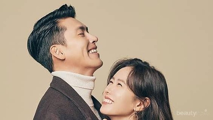 Potret Kebersamaan Son Yejin dan Hyun Bin yang Super Serasi