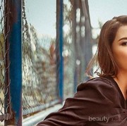 Jadi Wakil Indonesia di Miss Universe 2019, Ini Potret Fashionable Frederika Alexis Cull
