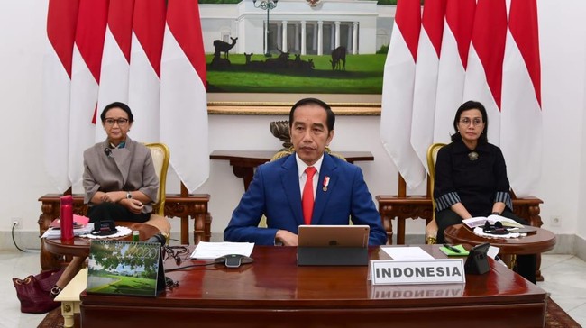 Risiko pelebaran defisit APBN membayangi karena pemerintah harus mengalokasikan anggaran penanganan wabah corona.