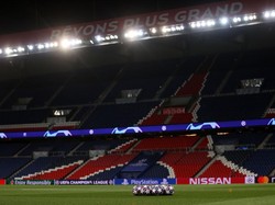 Bantu Petugas Medis Corona, PSG Rilis Jersey Khusus