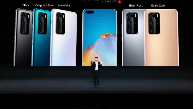 Huawei kurangi pesanan komponen HP terutama dengan teknologi 5G hingga 60 persen akibat jegalan kebijakan AS.