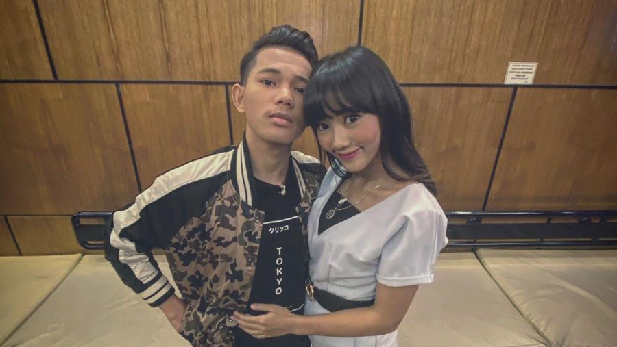 Tegar akhirnya berkomentar soal netizen yang menghina sang istri.
