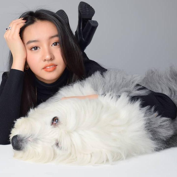 <p>Sejak kecil, Koki belajar flute dan piano. Ia juga bisa menulis lagu. Namun, makin ke sini ia makin berminat di dunia modelling.</p>