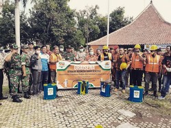 Kisah Kebaikan: Pria Ini Biayai Hidup Keluarga Tak Mampu yang Positif Corona