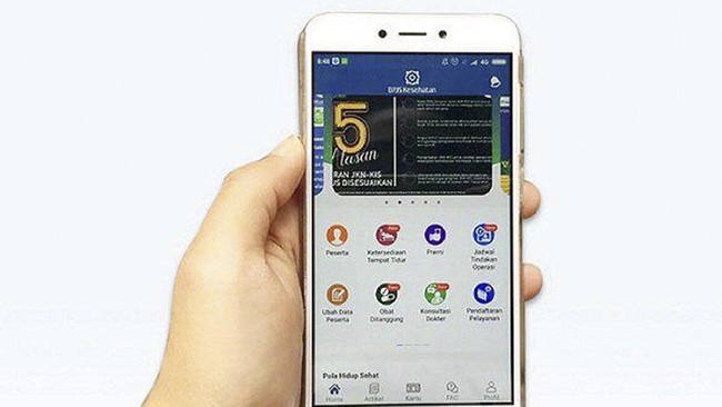 Aplikasi Mobile JKN yang memiliki fitur terbaru berupa konsultasi daring dinilai membantu di tengah masa social distancing seperti sekarang.