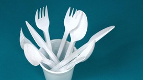 Bijak Pakai Plastik, Grab Ajak Sayangi Bumi