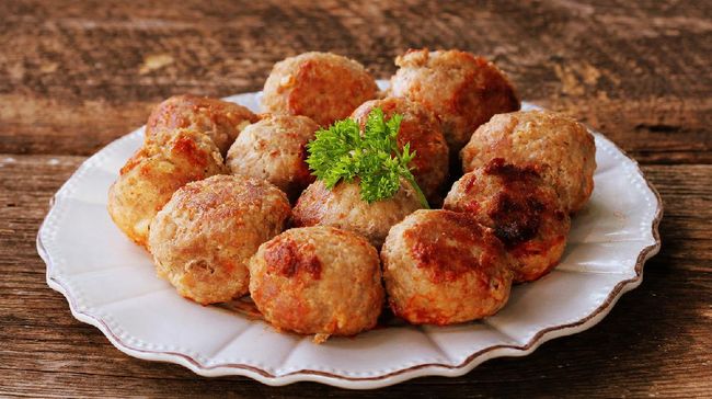 Resep Bakso Udang Goreng Camilan Praktis yang Bikin Nagih Resep Bakso Udang Goreng Camilan Praktis yang Bikin Nagih