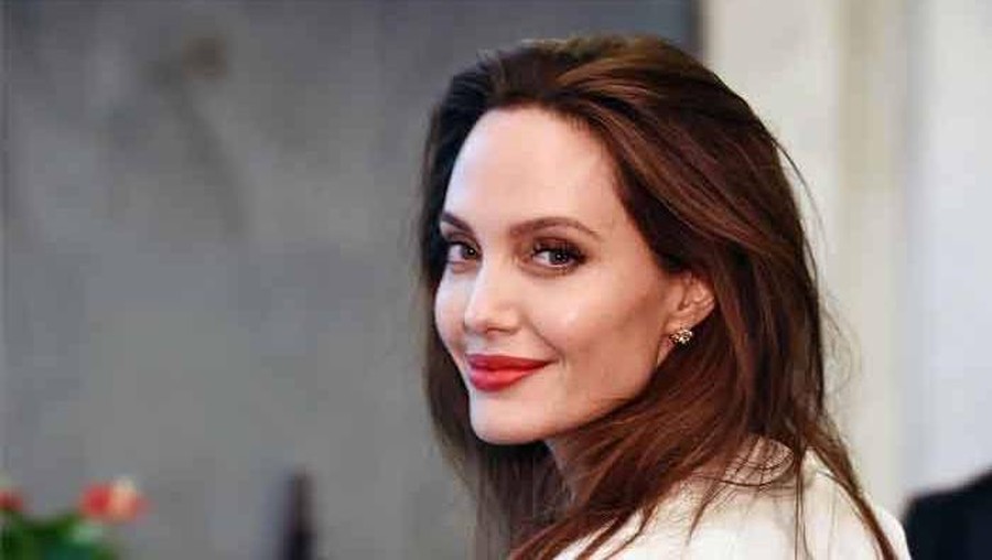 angelina jolie