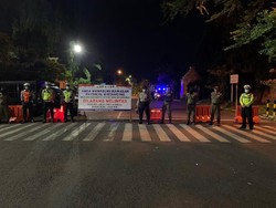 Physical Distancing, Satu Jalan di Gresik Ditutup Tiap Weekend
