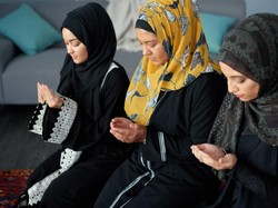 Doa sebelum Baca Yasin Malam Jumat untuk Orang Meninggal