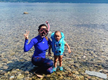 7 Foto Keluarga Bella Shofie Ngungsi Ke Pulau Terpencil Demi Hindari Corona