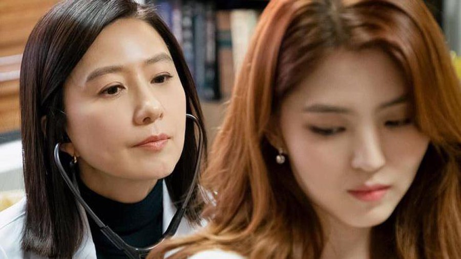 5. The World of the Married Simak lima drama Korea tentang perselingkuhan yang bikin penonton emosi saat menontonnya.