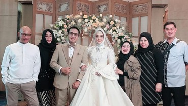 img-title Punya Masa Lalu yang Kelam, Eddies Adelia Mulai Bangkit