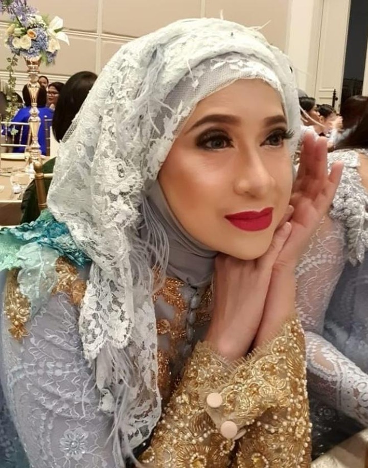 Usia di Atas 40 Tahun, 9 Seleb Ini Masih Keren dan Kece Seperti Vicky